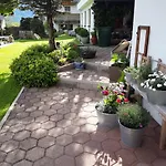 Dengg Hotel 4*