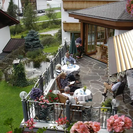 登格兰德豪斯旅馆 盖洛斯